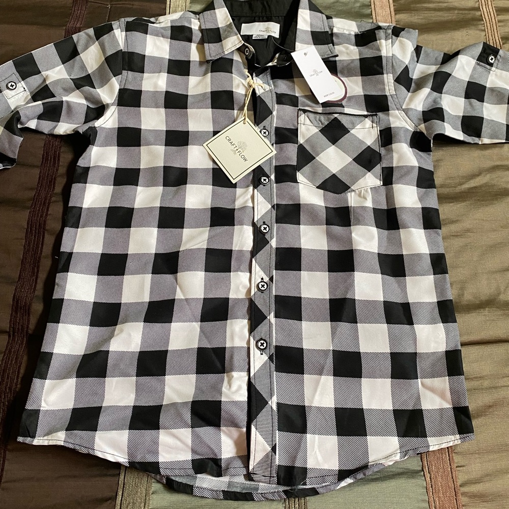 Boys checkered shirt NWT